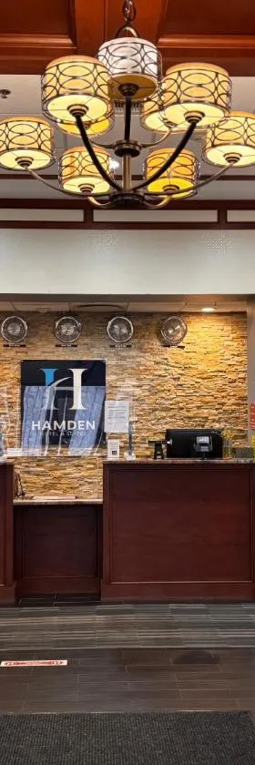 Hamden Hotel and Suites HAMDEN - NEW HAVEN，位于哈姆登的酒店