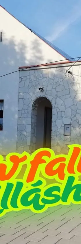 Zempléni Tündérkert vendégház，位于Füzérkomlós的酒店