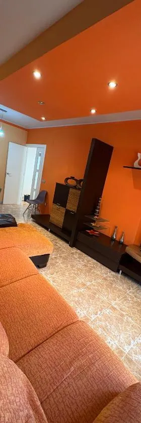 Orilla playa Balerma，位于巴莱尔马的酒店