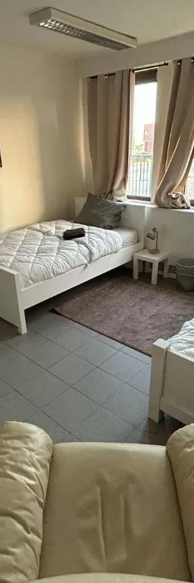 Rooms Exit E40，位于Erpe-Mere的酒店