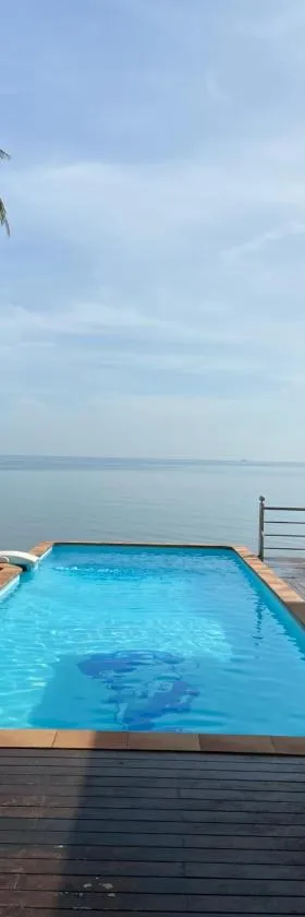 Sook beach house，位于春蓬的酒店