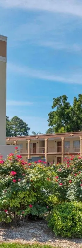Comfort Inn Elizabeth City near University，位于伊丽莎白城的酒店