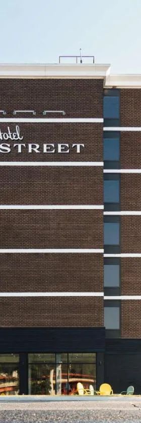 Hotel Downstreet, Ascend Hotel Collection，位于北亚当斯的酒店