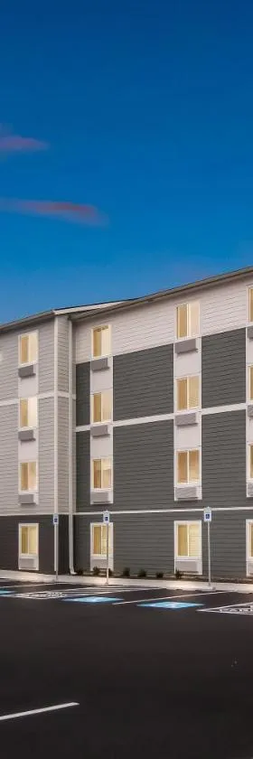 WoodSpring Suites Beaverton - Portland West，位于比弗顿的酒店