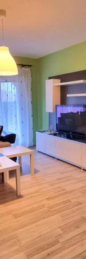 "Luxury country house" Niš-Niška Banja，位于尼什的酒店