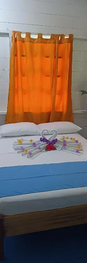 Hotel Tatüane mundo Amazónico，位于Puerto Nariño的酒店