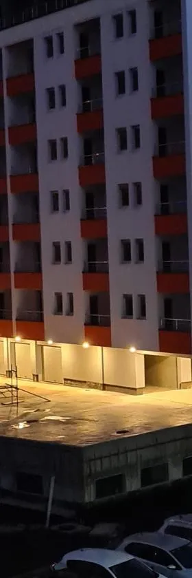 Muki Oaza Apartman，位于图兹拉的酒店
