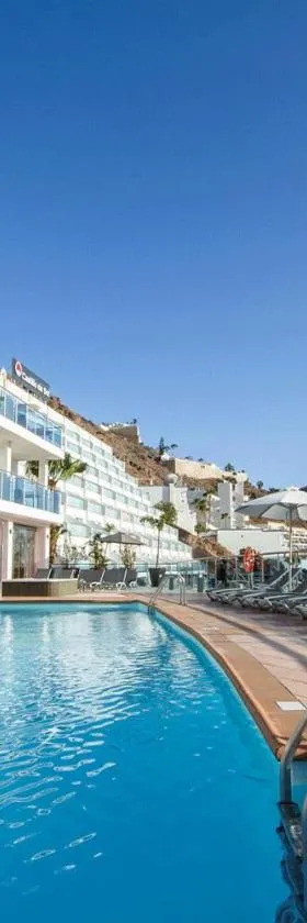 Servatur Casablanca Suites & Spa - Adults Only，位于波多黎各的酒店
