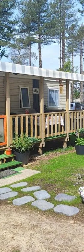 MOBIL - HOME 2 6p Bois de Bayadene，位于滨海皮里亚克的酒店