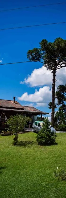 Recanto São Jorge altos da colina，位于兰舒凯马杜的酒店