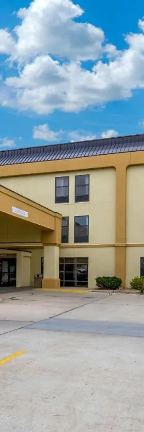 Comfort Inn Ottawa，位于渥太华的酒店