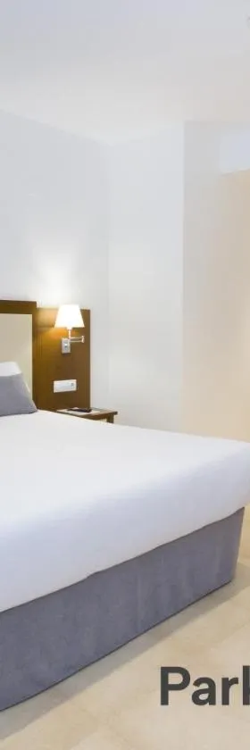 阿布费拉公寓酒店，位于阿尔法法尔的酒店