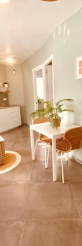 La Casita de la Playa-Bungalow，位于迈阿密普拉特亚的酒店