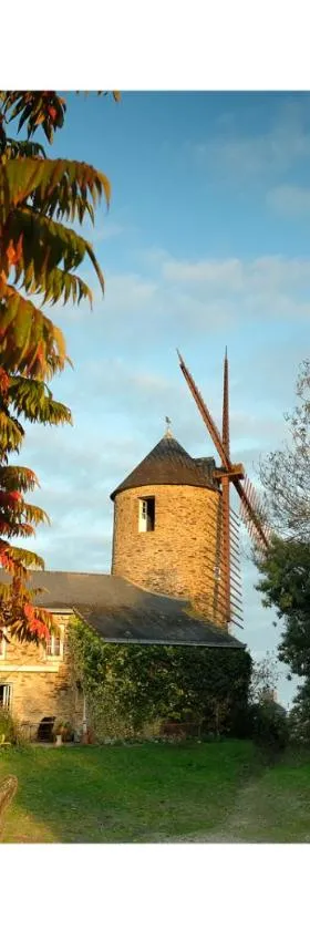 Le Moulin de Bel Air，位于Joué-sur-Erdre的酒店