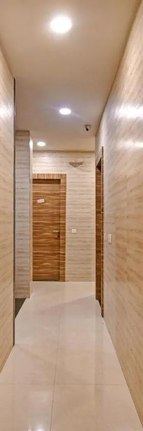 Super Townhouse Hotel All In One Near City Centre Salt Lake，位于Salt Lake City的酒店