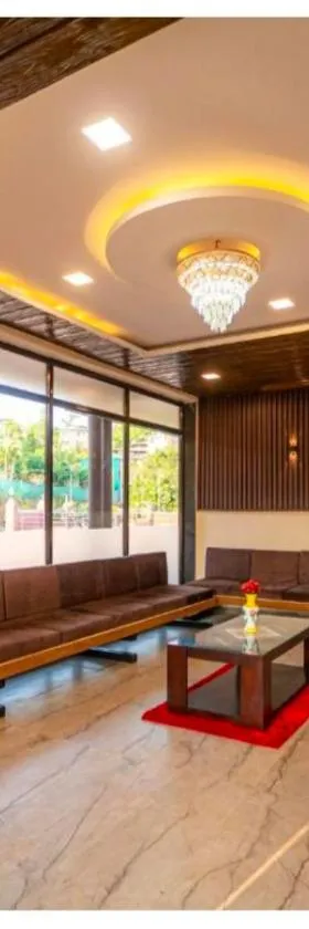 Seven Days Resort，位于马哈巴莱斯赫瓦尔的酒店