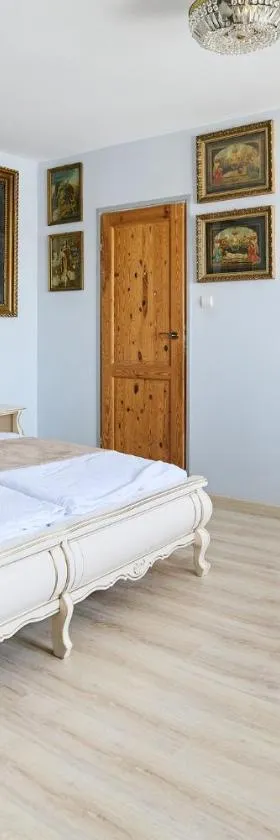 Apartamenty Pod Kalwarią Góra Św Anny，位于Góra Świętej Anny的酒店