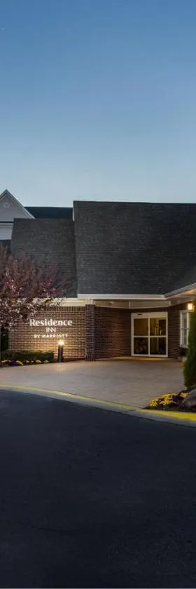 Residence Inn Largo Medical Center Drive，位于拉戈的酒店