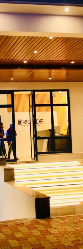 Brigade Hotels and Resorts，位于斯里卡拉哈斯蒂的酒店