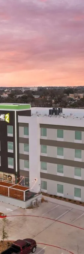 Home2 Suites By Hilton Lake Jackson，位于莱克杰克逊的酒店