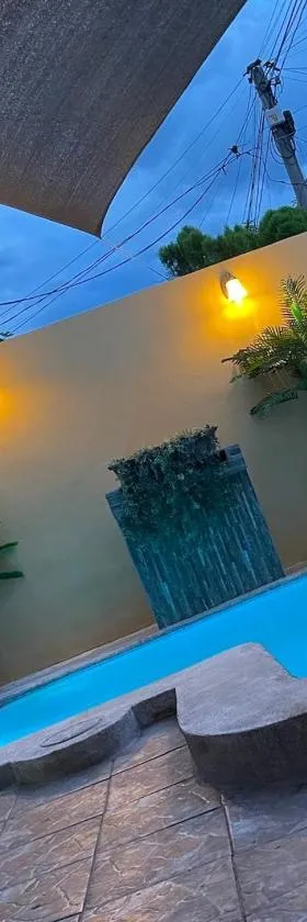 Sweet Home for 5 people! Amazing beaches，位于拉乌尼翁的酒店