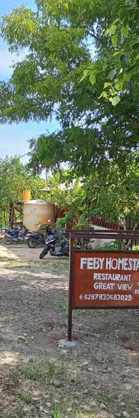 Feby's Homestay，位于Ekas的酒店