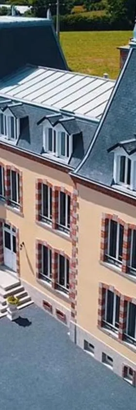 Château de Montmireil，位于Canisy的酒店