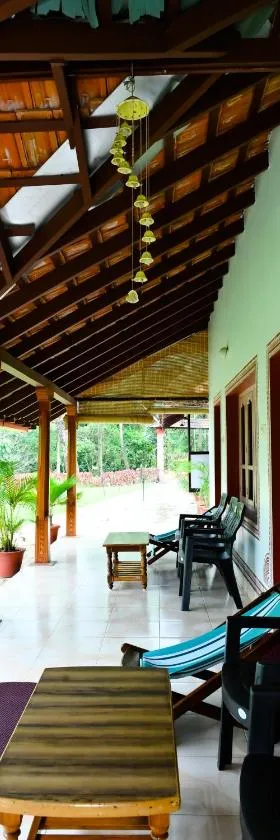 Prakruthi Home Stay，位于Sollebail的酒店