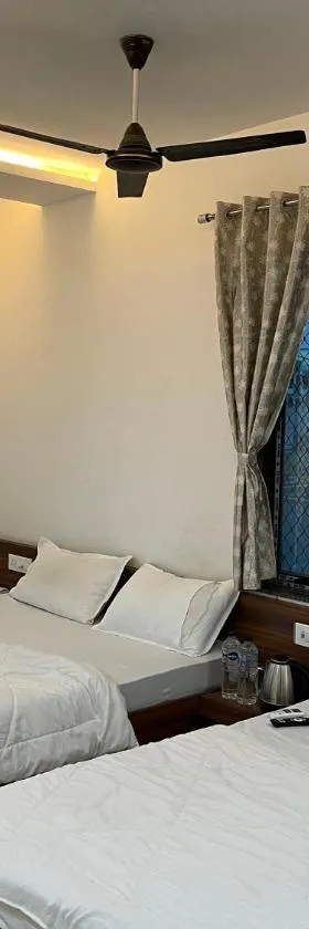 Hotel Shri Raghuvansh，位于Khātu的酒店