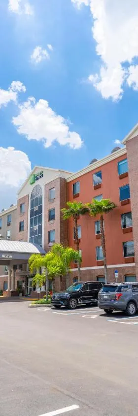 Holiday Inn Express Hotel & Suites Orange City - Deltona by IHG，位于奥兰治城的酒店