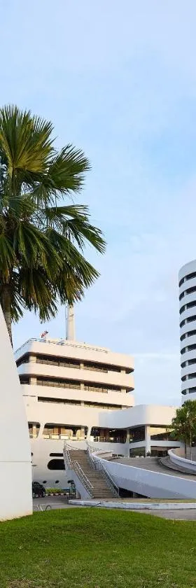 Rua Rasada Hotel - The Ideal Venue for Meetings & Events，位于董里的酒店