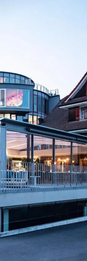 HIRSCHEN OBERKIRCH - Design Boutique Hotel，位于Oberkirch的酒店