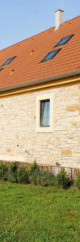 Horní Strakův mlýn，位于乌什捷克的酒店