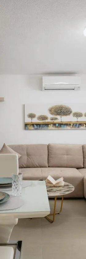 Apartment Eden，位于布罗托尼贾的酒店