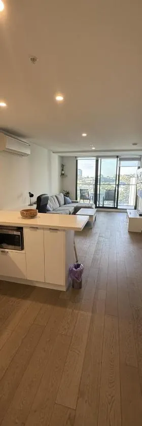 2 bedroom appartment，位于切尔滕纳姆的酒店
