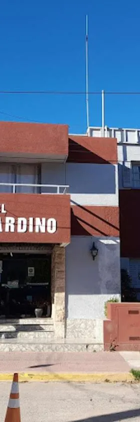 Nuevo Hotel Villa Giardino，位于吉亚迪诺镇的酒店