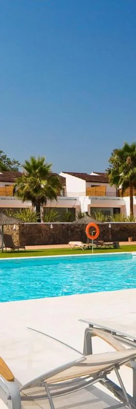 Hotel Encinar de Sotogrande，位于索托格兰德的酒店