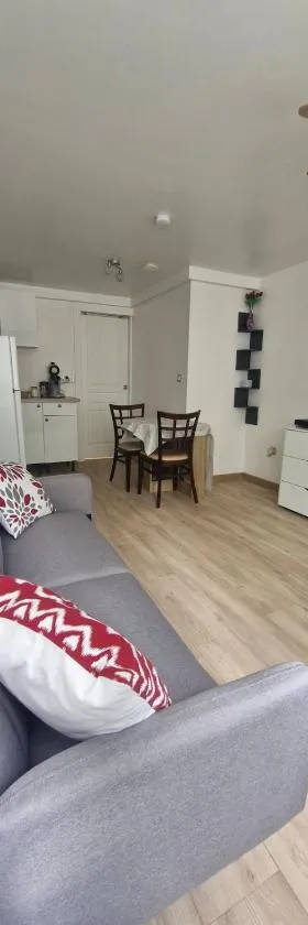 Petite Maison proche de Paris, Parc Astérix，位于叙尔维列的酒店