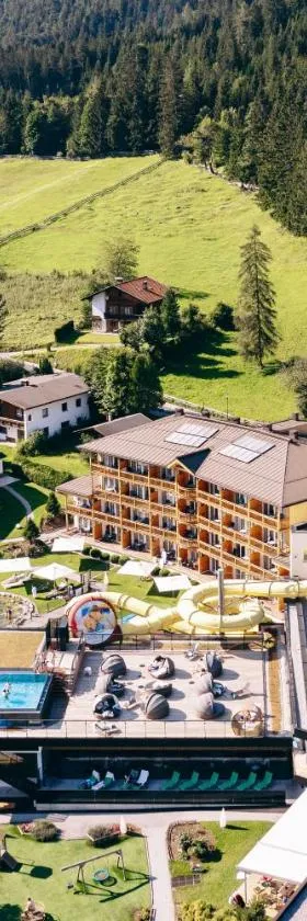 Familienresort Buchau，位于毛拉赫的酒店