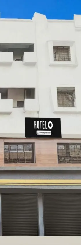 Super Hotel O Rajendra Nagar Hingna Road，位于那格浦尔的酒店