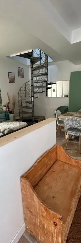 Petite maison dans village animé，位于Jaulgonne的酒店