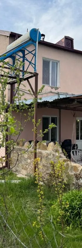 guesthouse gareji，位于Udabno的酒店