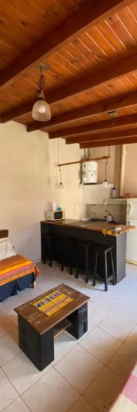 Departamento en Campana 3，位于坎帕纳的酒店