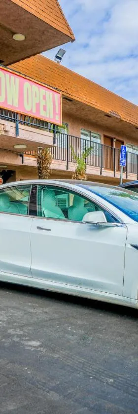 Economy Inn Buttonwillow Bakersfield I-5，位于巴顿威洛的酒店
