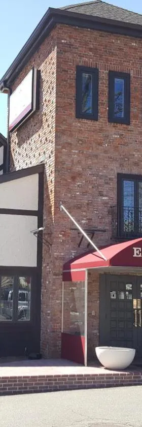 东诺维奇酒店 ，位于East Norwich的酒店