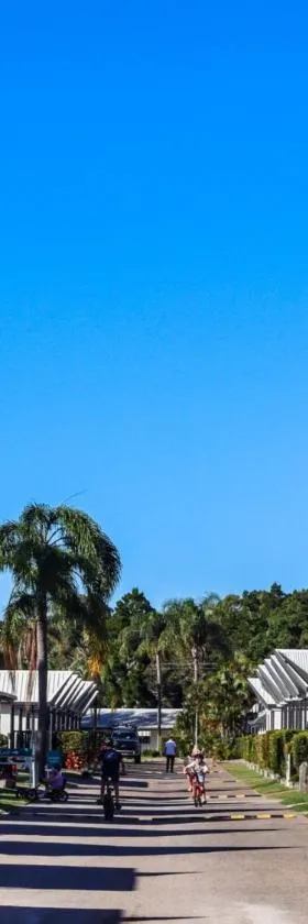 BIG4 Rainbow Beach Holiday Park，位于彩虹海滩的酒店