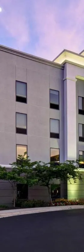 Hampton Inn & Suites Columbia South Fort Meade Area，位于哥伦比亚的酒店