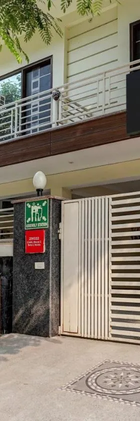 Hotel O Golden Imperial，位于大诺伊达的酒店