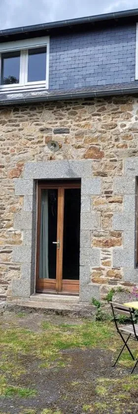 Gîte en campagne à 30 min de la mer，位于Pédernec的酒店