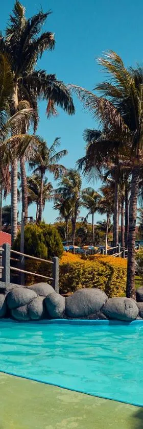 Ody Park Resort Hotel，位于Iguaraçu的酒店